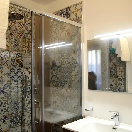 Via Roma 16 Bed and breakfast 3*