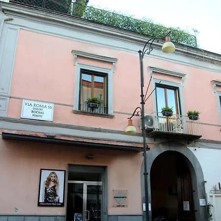 Via Roma 16 Bed & Breakfast 3*